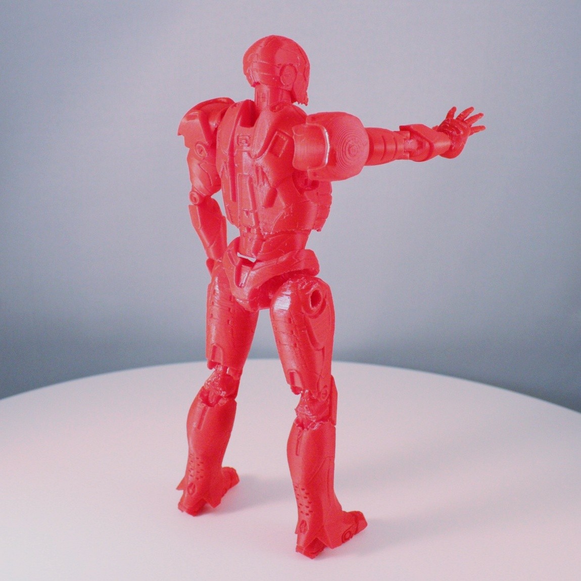 An ultra-high resolution resin 3D printed miniature figurine